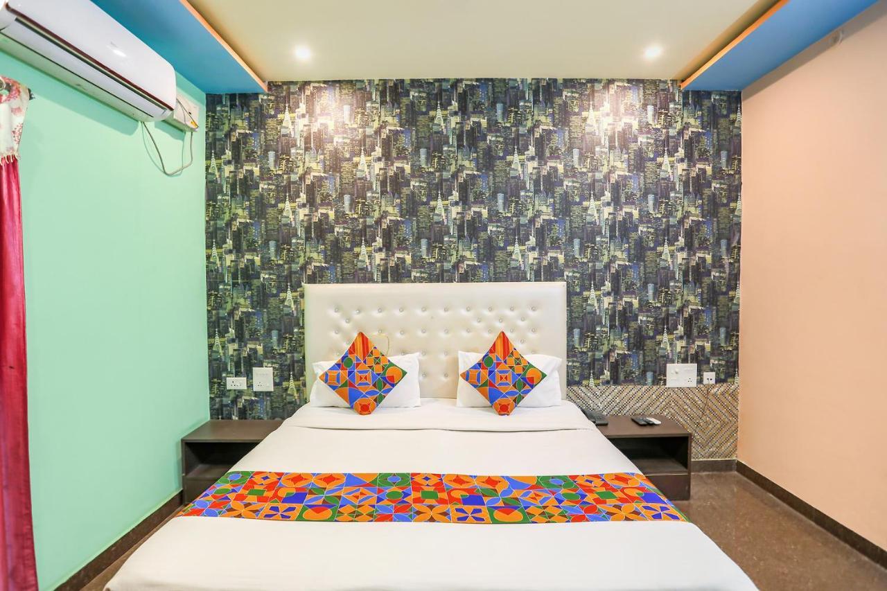 Fabhotel Kriti Green Varanasi Esterno foto