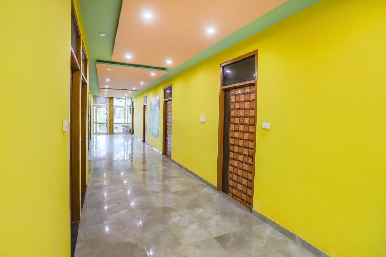 Fabhotel Kriti Green Varanasi Esterno foto