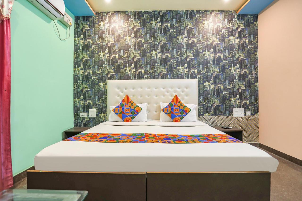 Fabhotel Kriti Green Varanasi Esterno foto